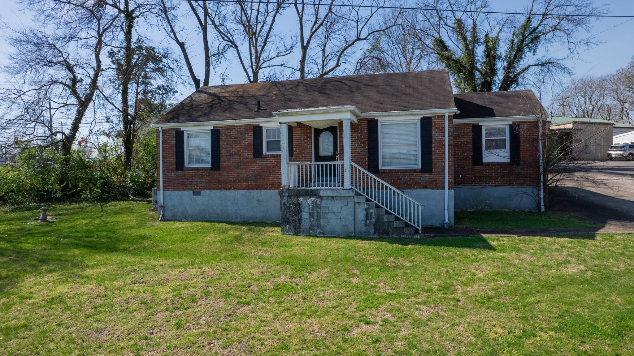 2727 Bransford Avenue Nashville TN 37204