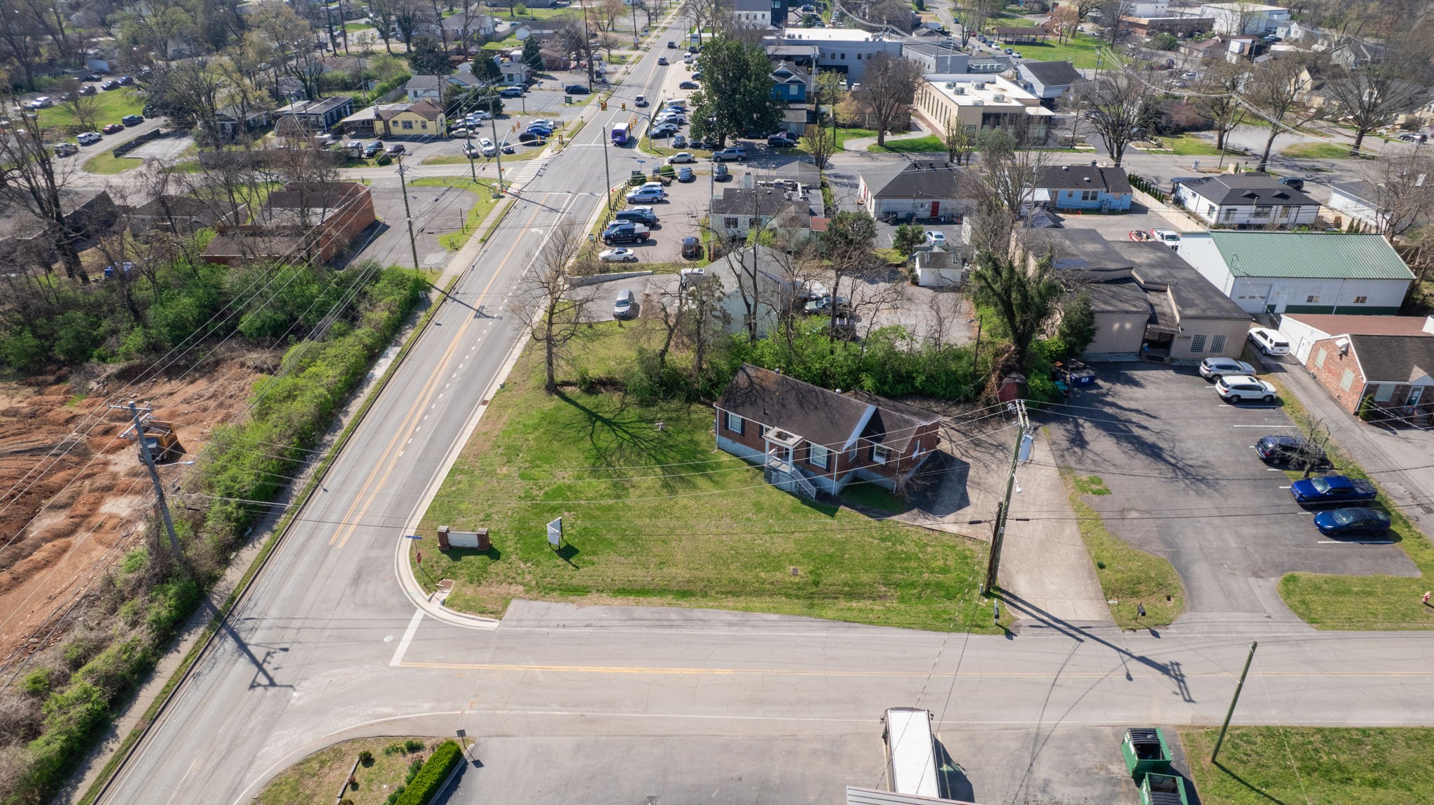 2727 Bransford Avenue Nashville TN 37204