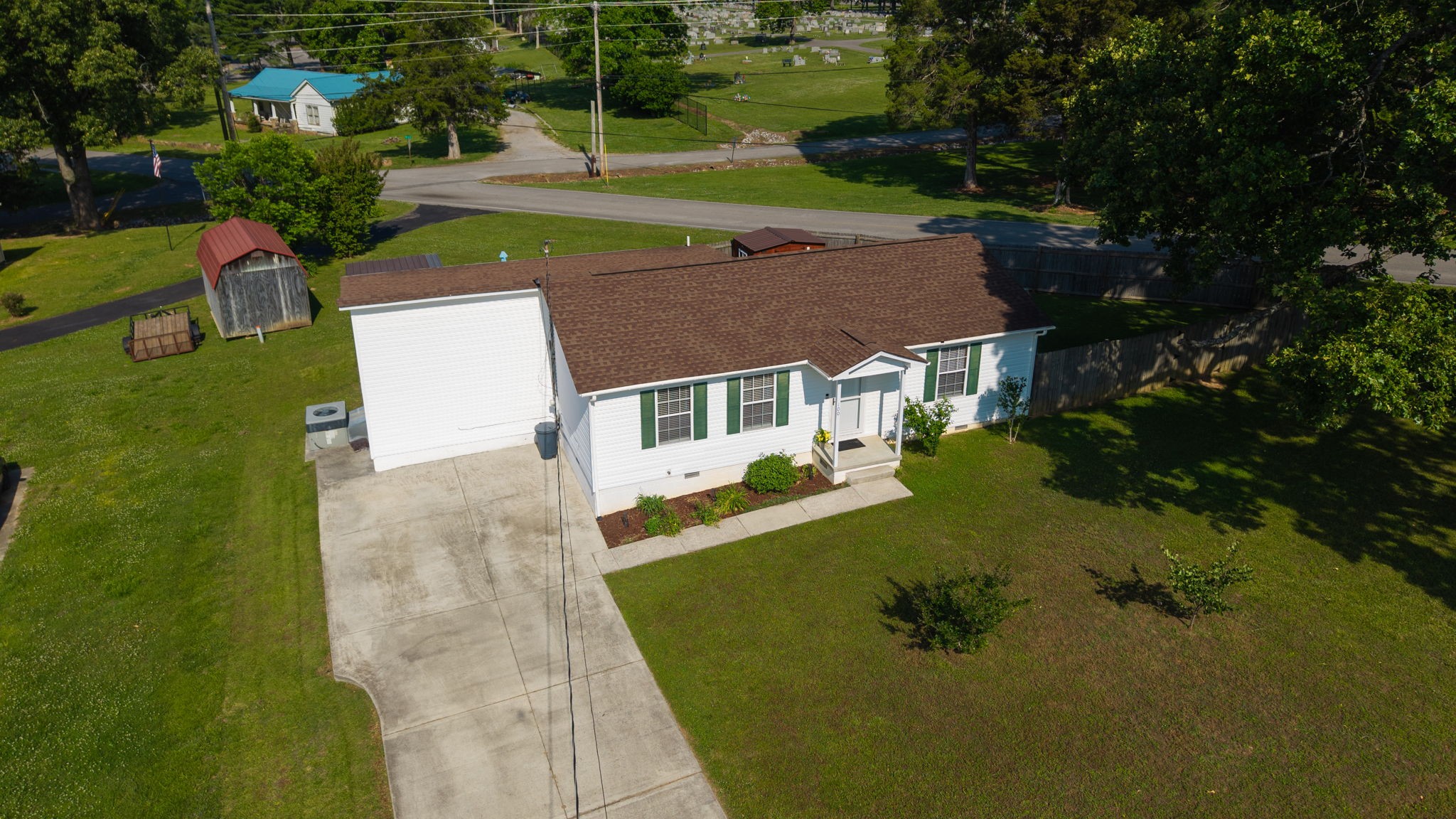 100 Waggoner Street Decherd TN 37324