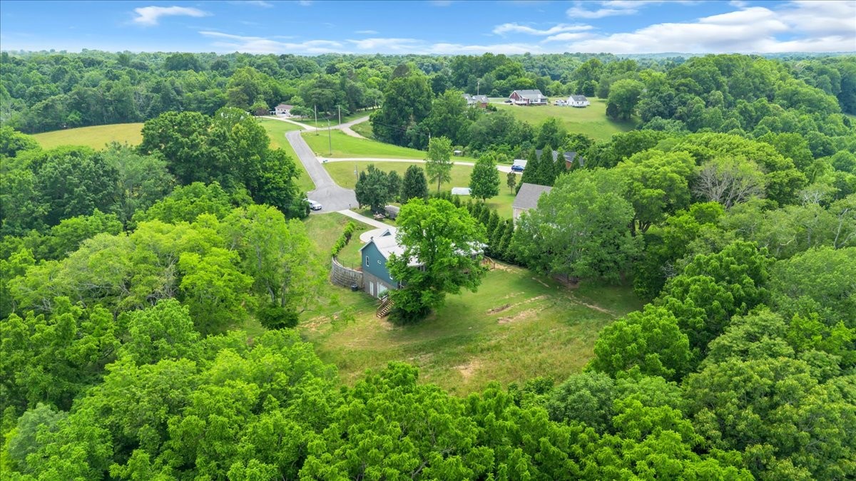 1174 Majors Cemetery Road Lynchburg TN 37352