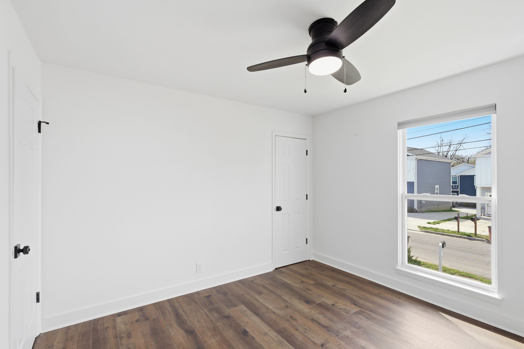 2210A 24th Ave, N Nashville TN 37208