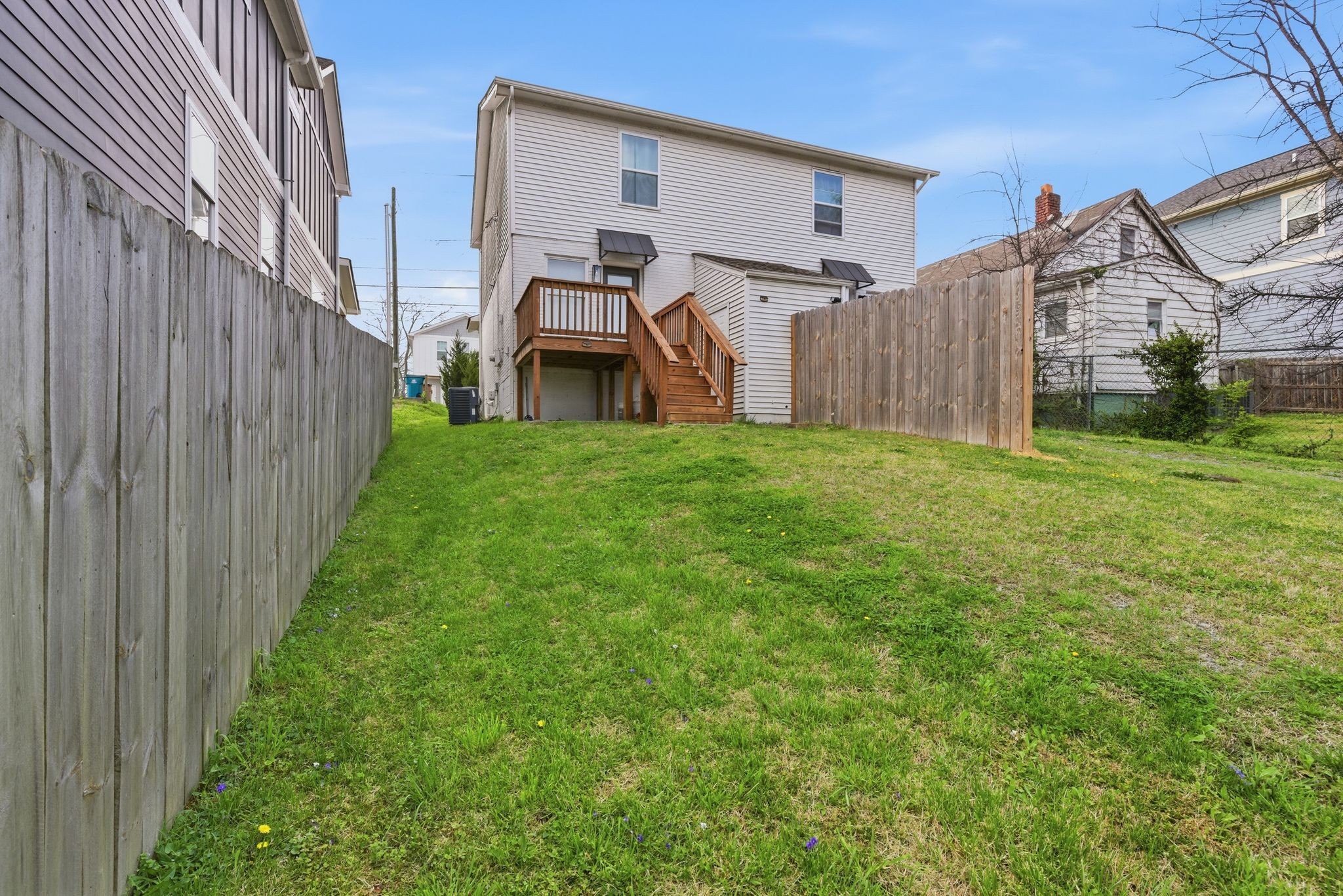 2210A 24th Ave, N Nashville TN 37208