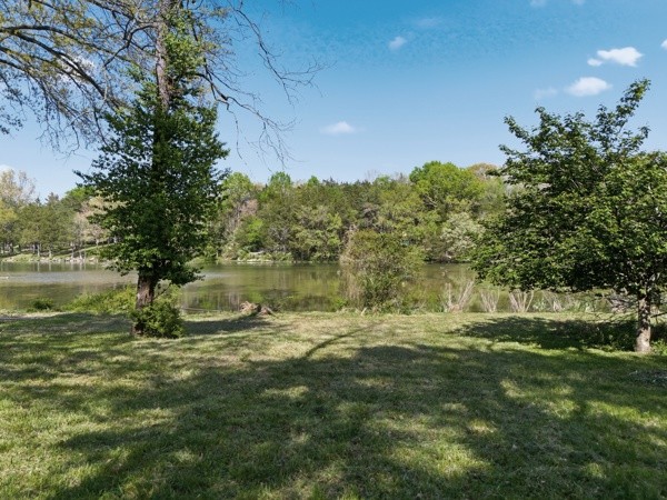 425 Lakeshore Drive Old Hickory TN 37138