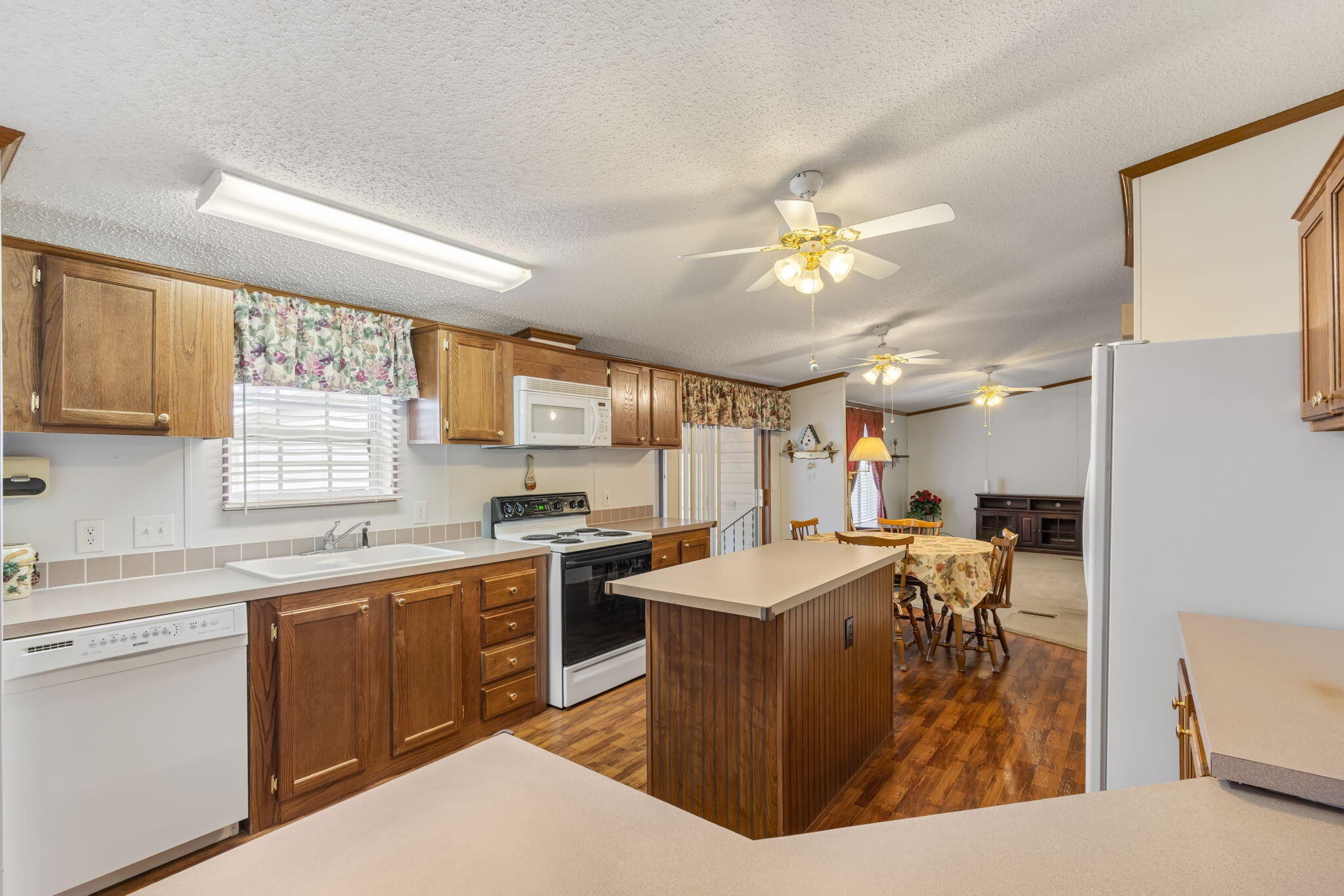 632 Athens Pike Etowah TN 37331