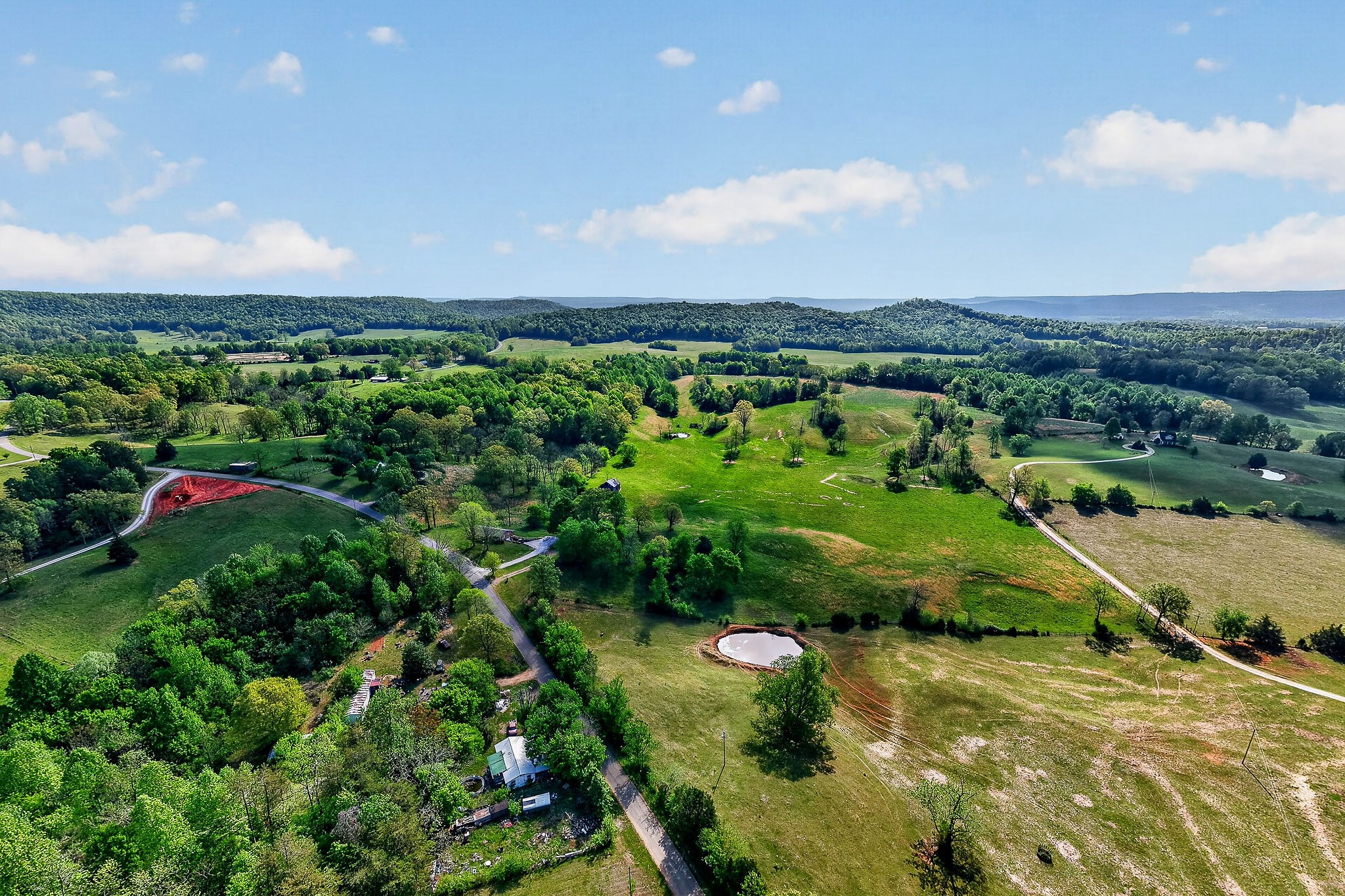 515 Jericho Road Quebeck TN 38579