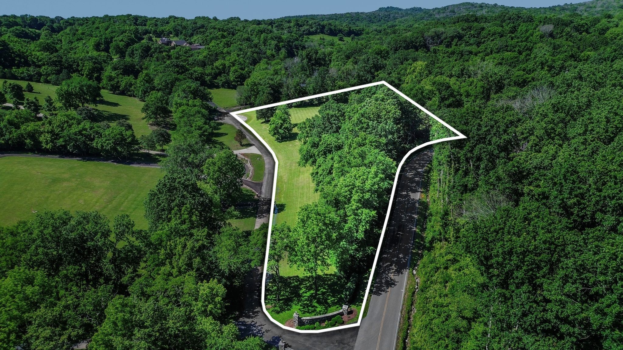 110 Hidden Valley Road Arrington TN 37014