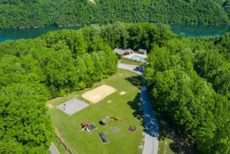 290 Spring Circle Smithville TN 37166