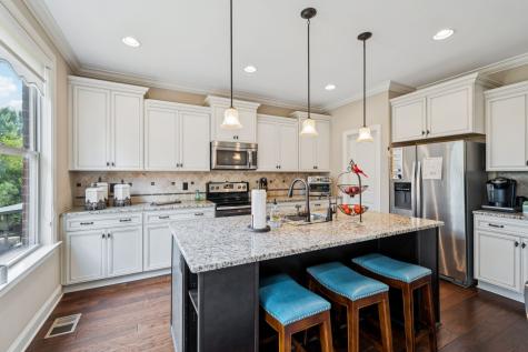 5137 Mountainbrook Circle Hermitage TN 37076