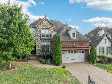 5137 Mountainbrook Circle Hermitage TN 37076