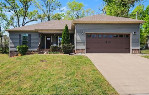 105 Doak Street Shelbyville TN 37160
