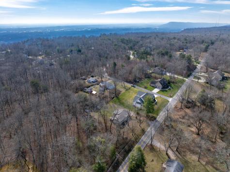 3412 Wilson Avenue Signal Mountain TN 37377