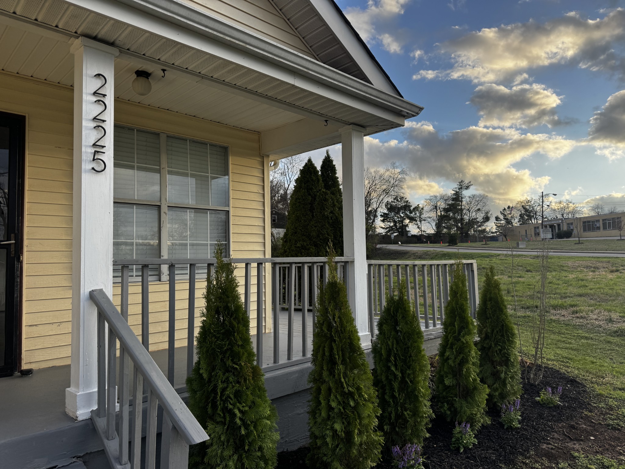 2225 Cruzen Street Nashville TN 37211