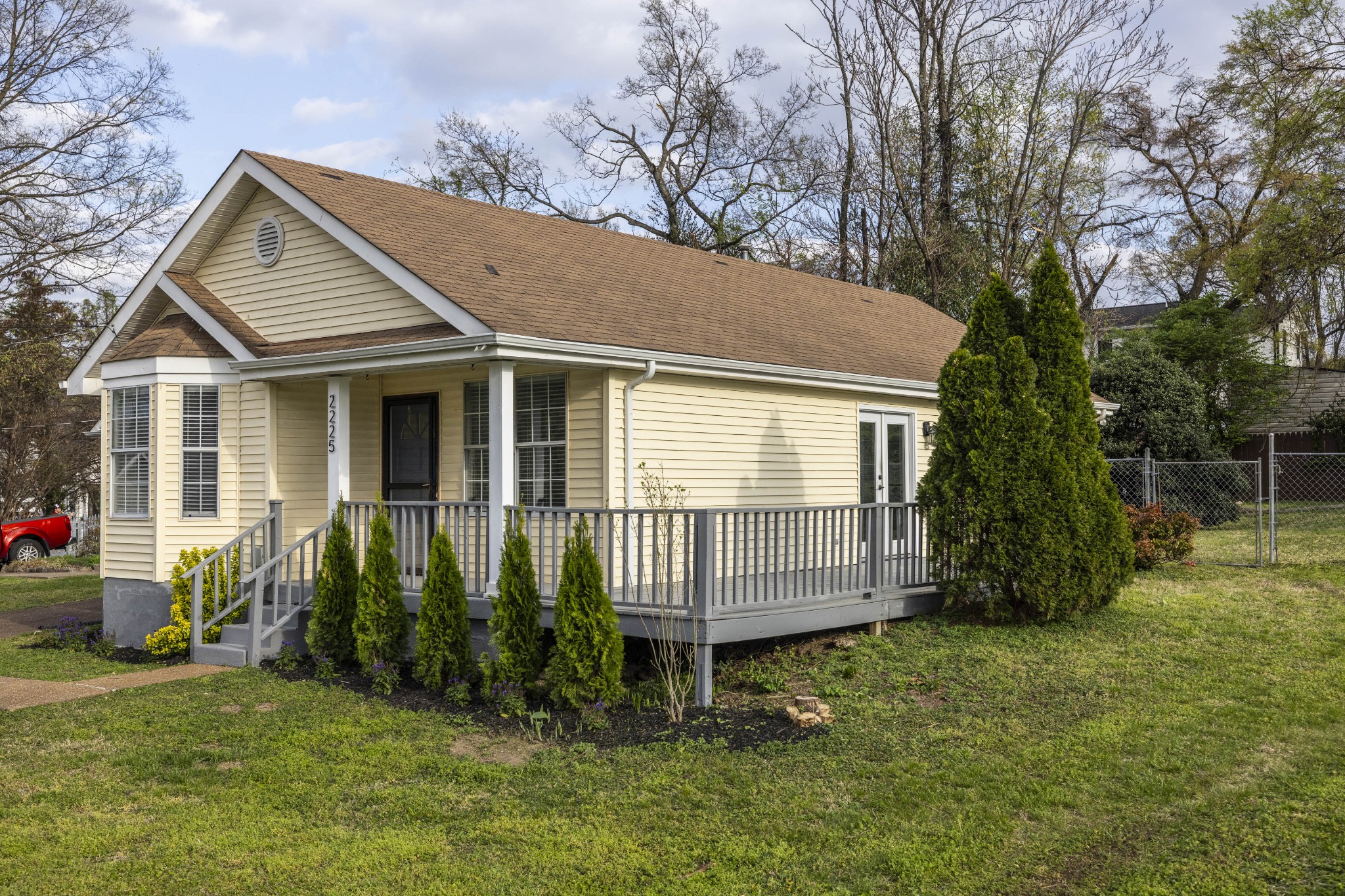 2225 Cruzen Street Nashville TN 37211