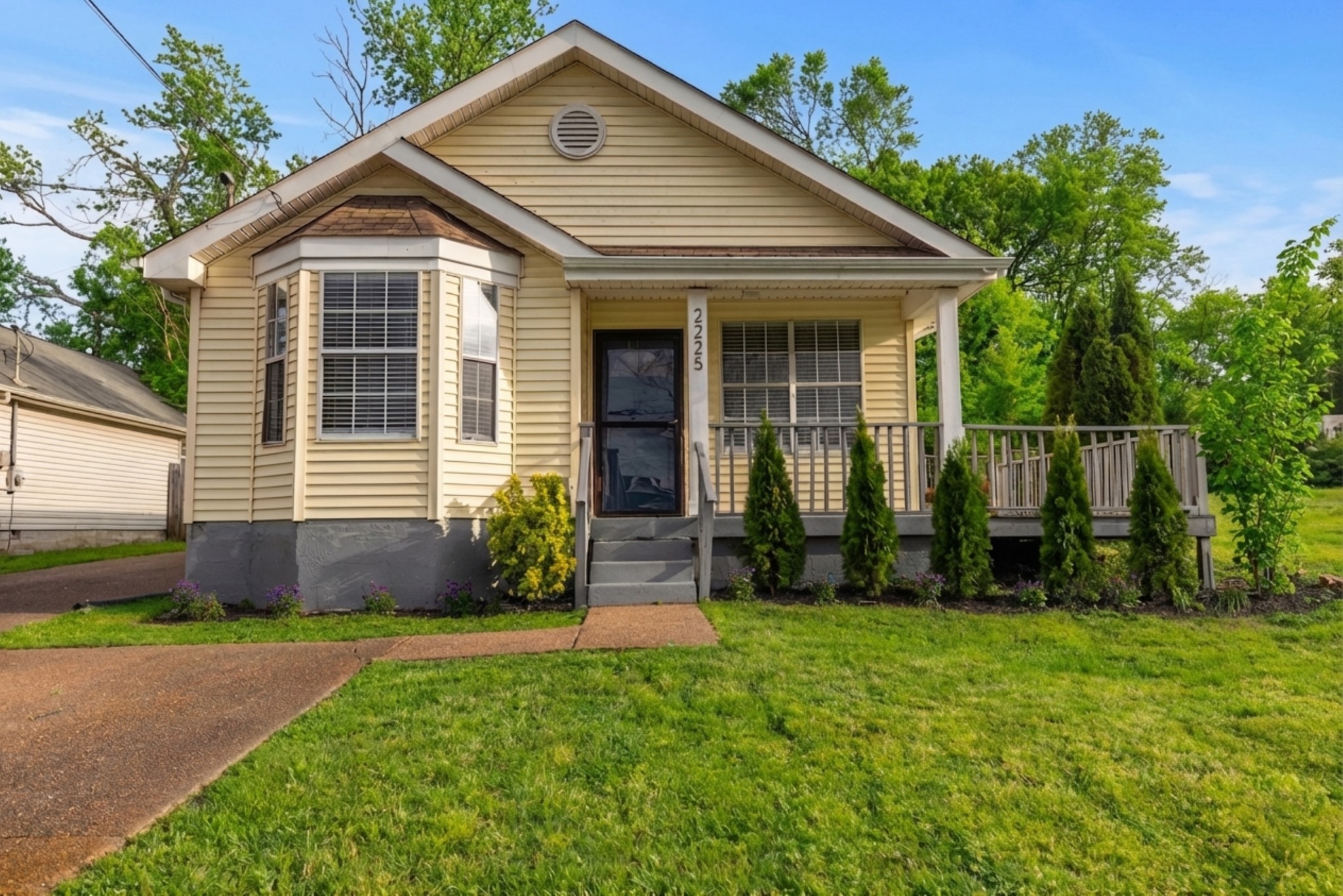 2225 Cruzen Street Nashville TN 37211