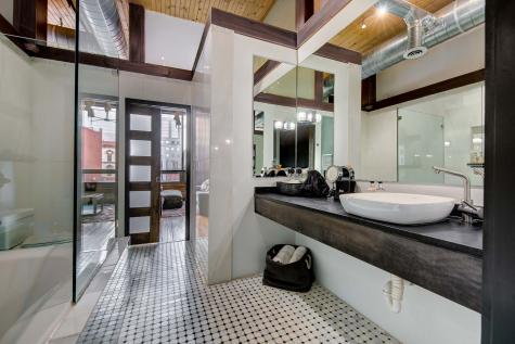 211 3rd Ave, N Nashville TN 37201