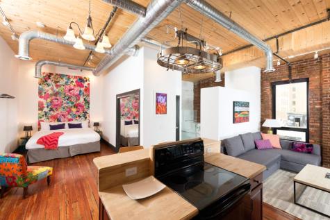 211 3rd Ave, N Nashville TN 37201