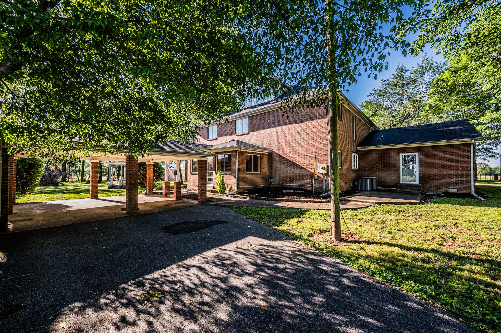 1800 Plano Road Bowling Green KY 42104