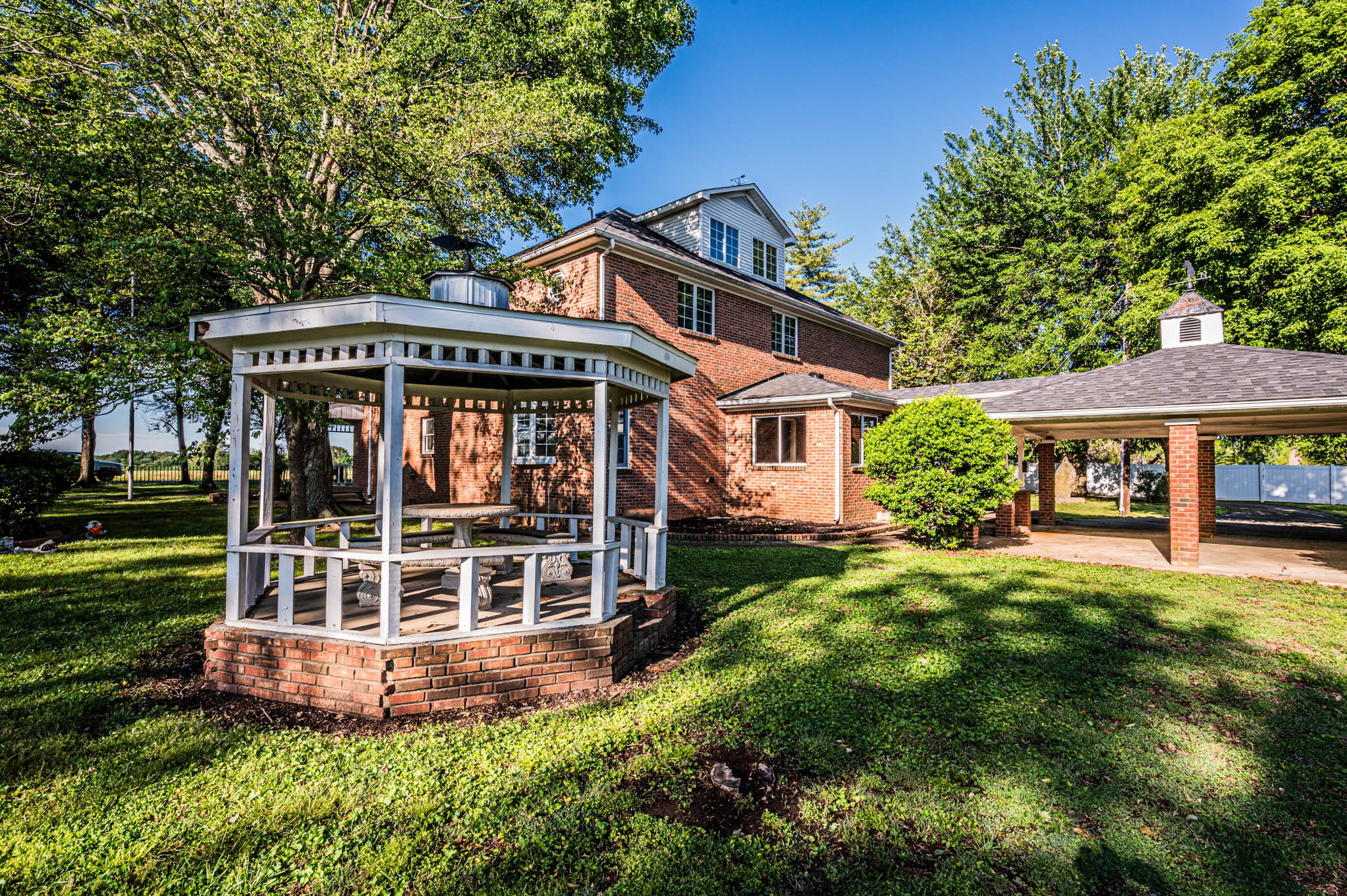 1800 Plano Road Bowling Green KY 42104
