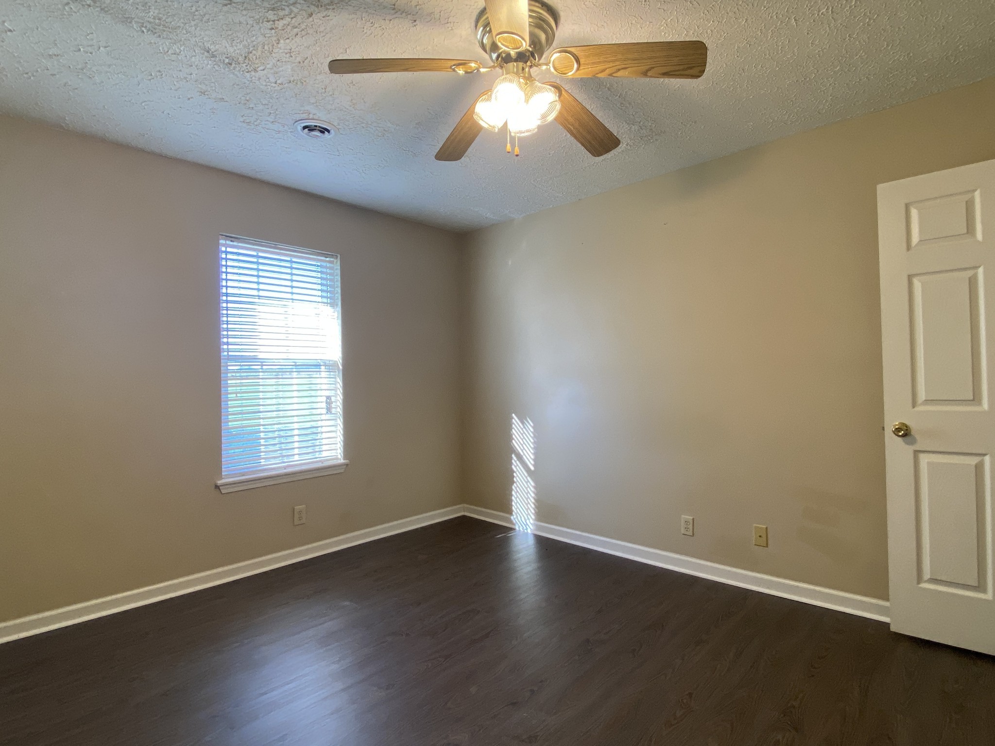 309 Bumpus Mills Road Oak Grove KY 42262