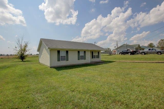 309 Bumpus Mills Road Oak Grove KY 42262