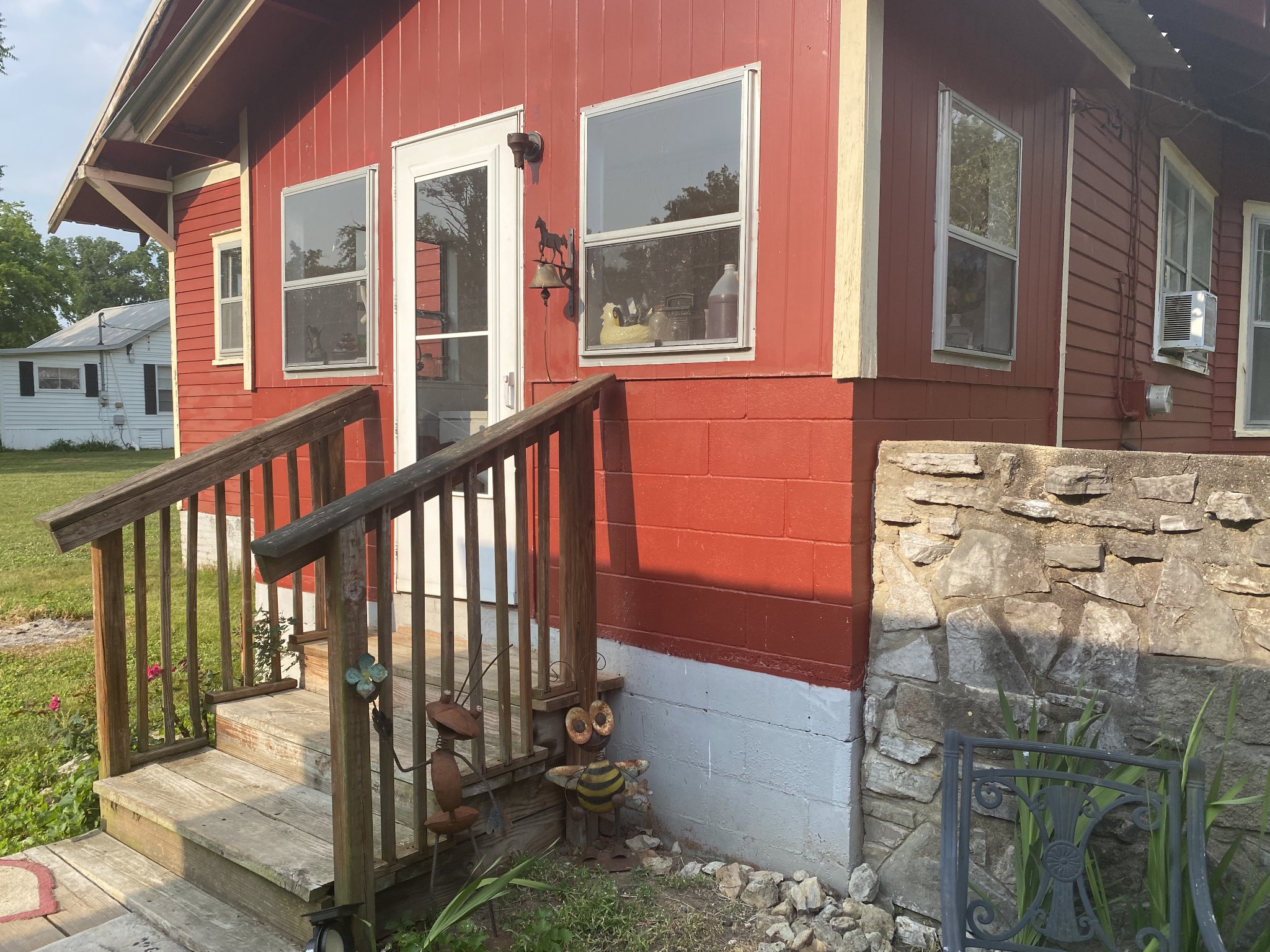 201 Maple Street Bell Buckle TN 37020