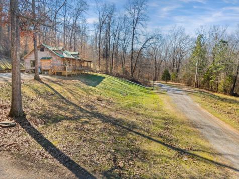 325 Evening Shadow Lane Whitwell TN 37397