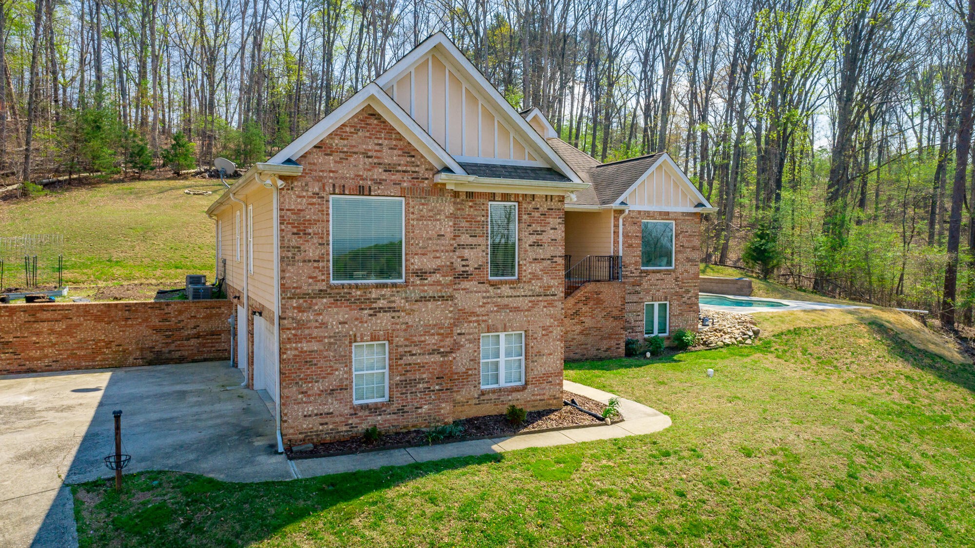 9768 Caseview Drive Harrison TN 37341