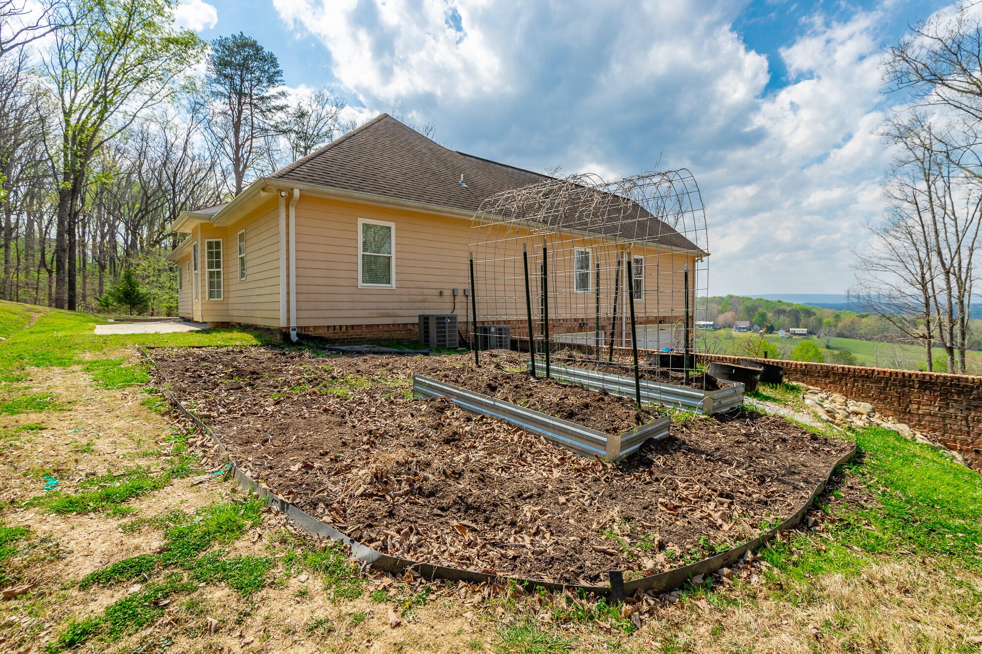9768 Caseview Drive Harrison TN 37341
