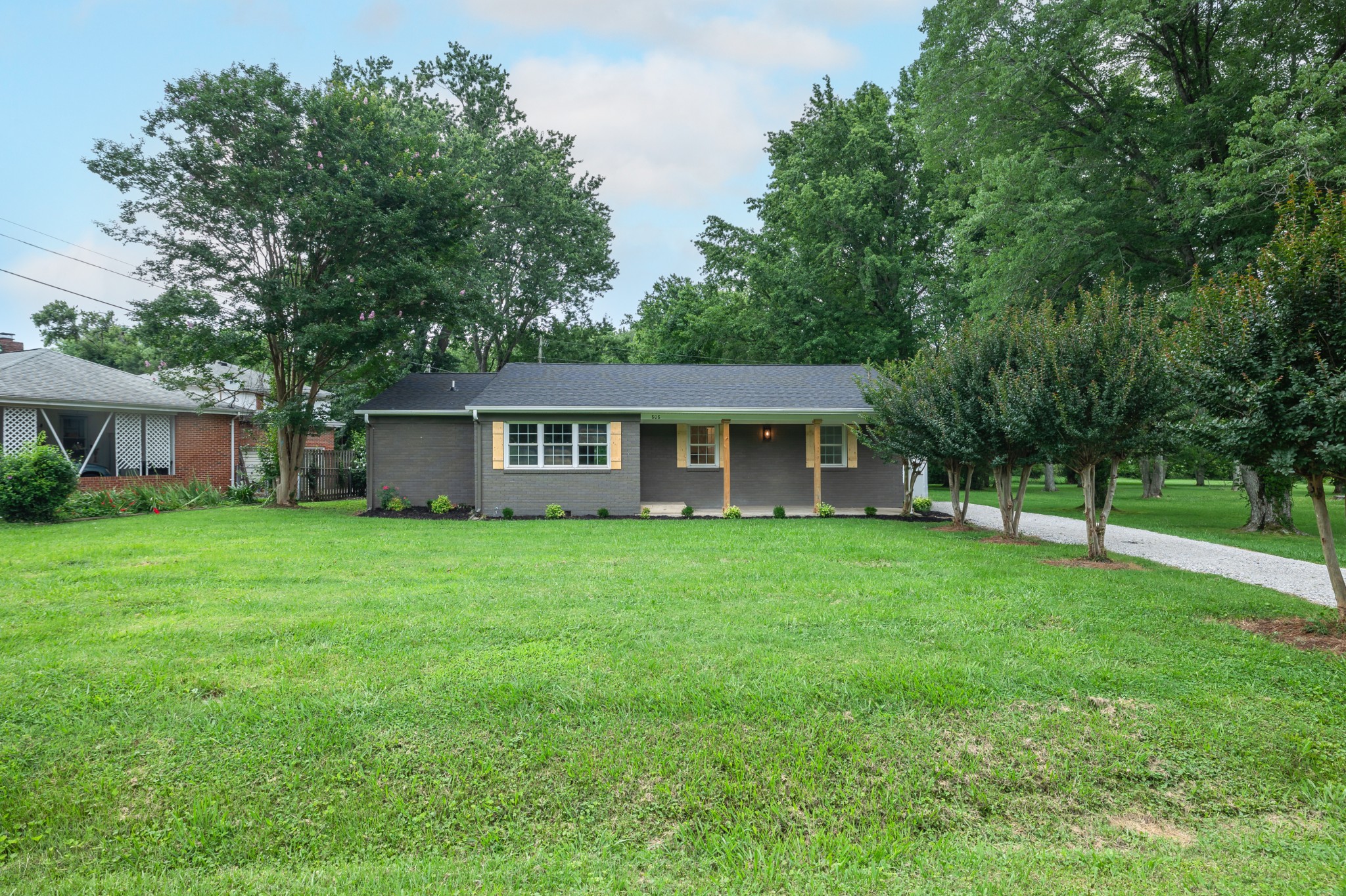 808 Maplehill Drive Tullahoma TN 37388
