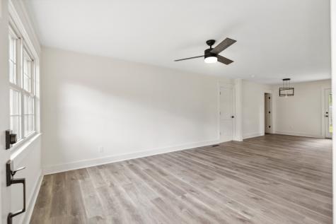 808 Maplehill Drive Tullahoma TN 37388