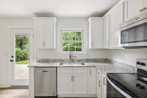 808 Maplehill Drive Tullahoma TN 37388