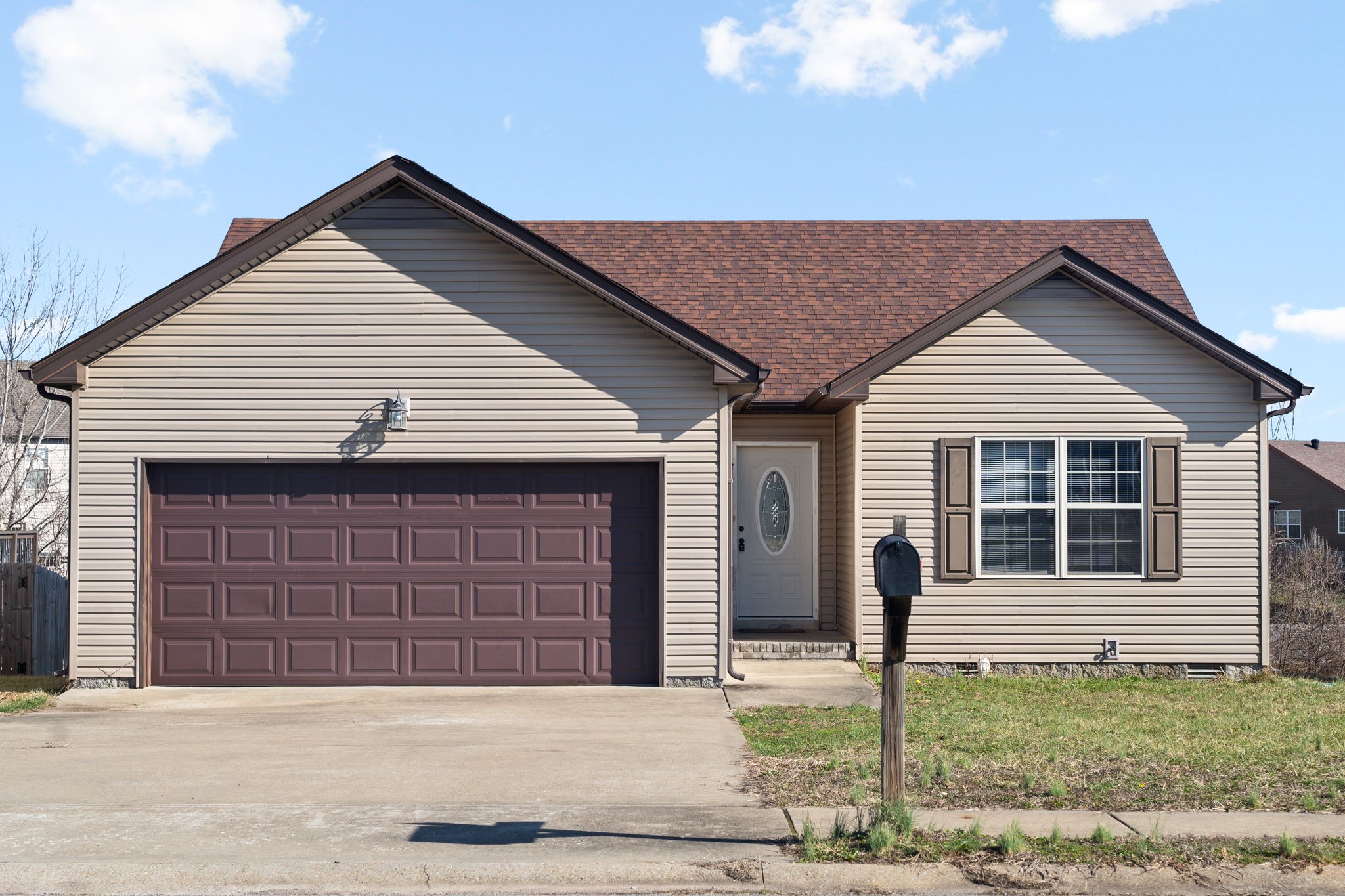 2189 Trophy Trace Clarksville TN 37040