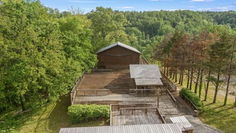 7080 Dale Ridge Road Lancaster TN 38569