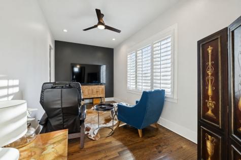 128 37th Ave, N Nashville TN 37209