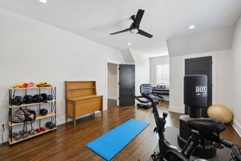 128 37th Ave, N Nashville TN 37209