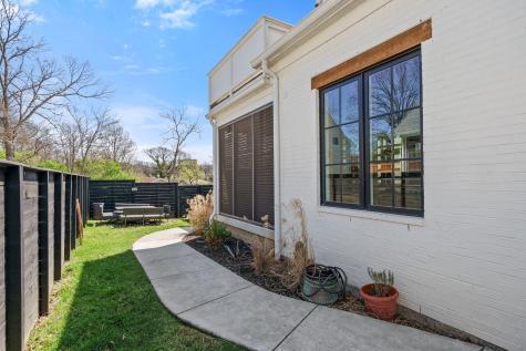 128 37th Ave, N Nashville TN 37209