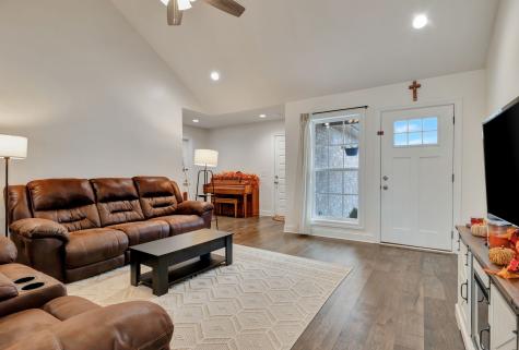 215 Graham Way Shelbyville TN 37160