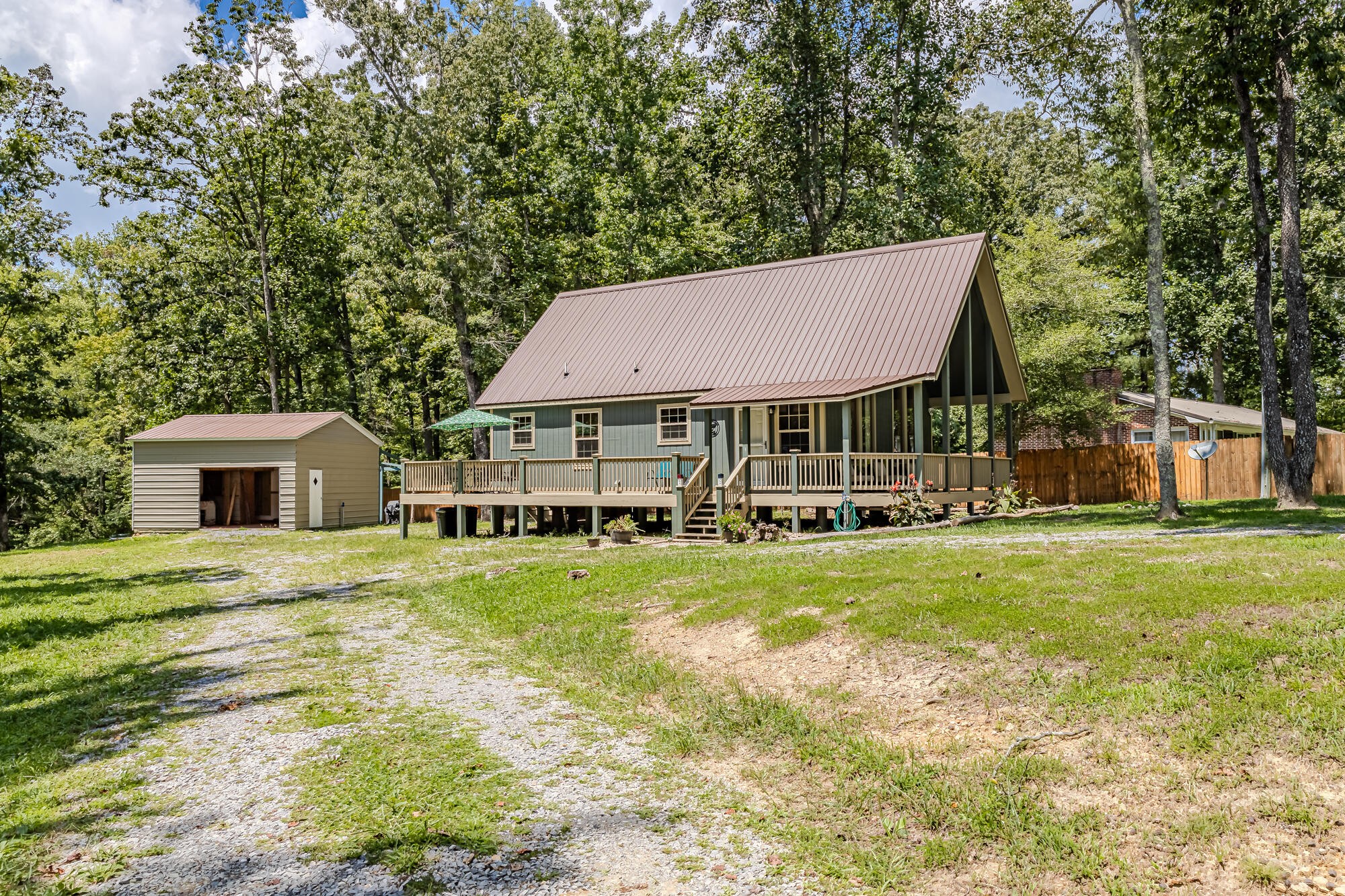 6725 State Highway 304 Ten Mile TN 37880