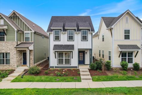 1063 Emery Bay Circle Hendersonville TN 37075