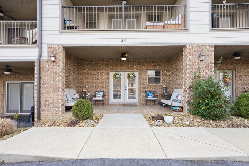 1255 New Lake Road Spring City TN 37381