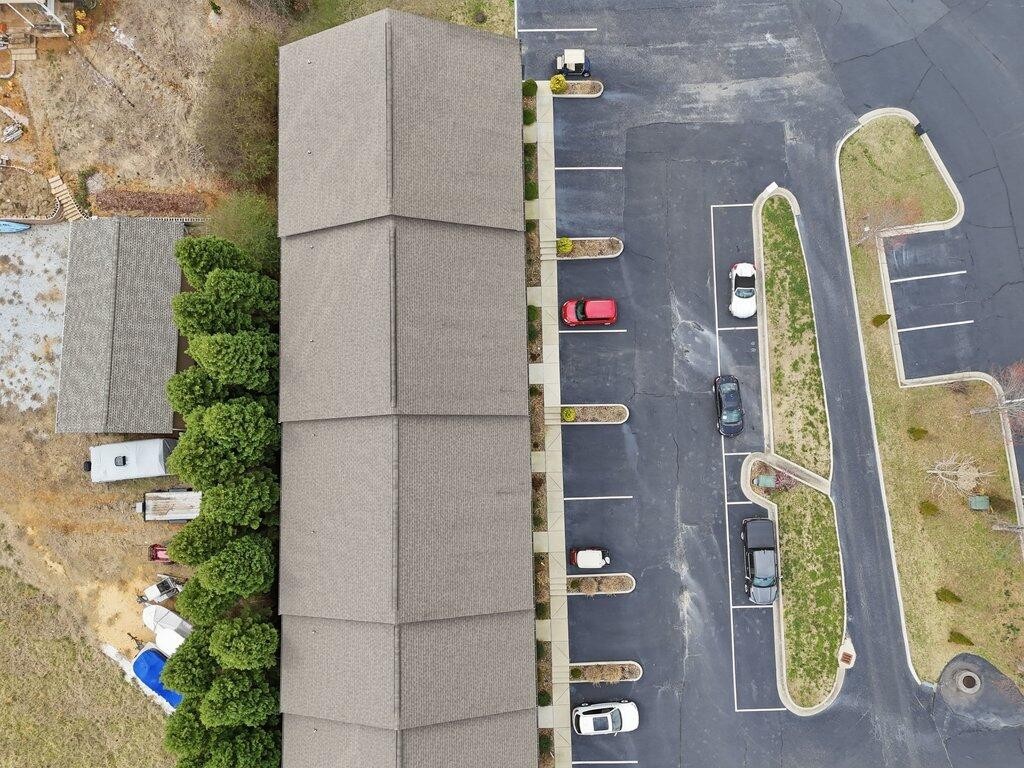 1255 New Lake Road Spring City TN 37381