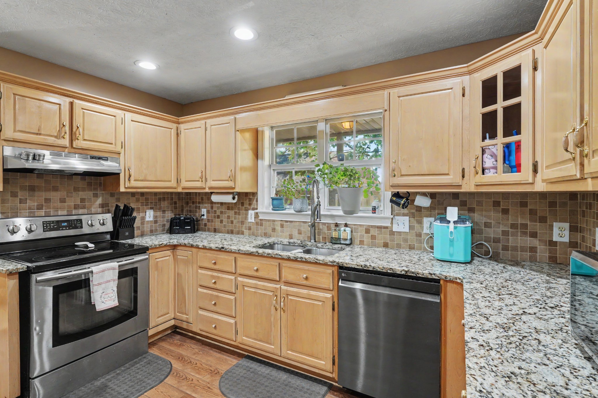 3358 Hwy 52, E Bethpage TN 37022