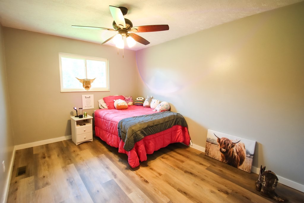 131 Collingwood Road Walling TN 38587