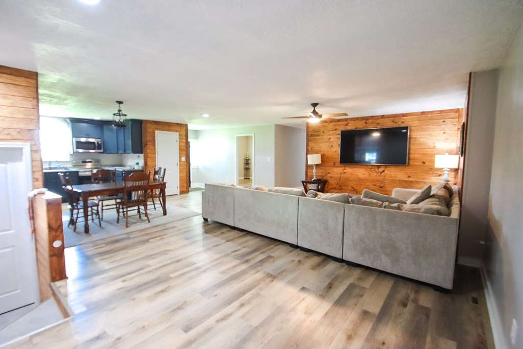 131 Collingwood Road Walling TN 38587