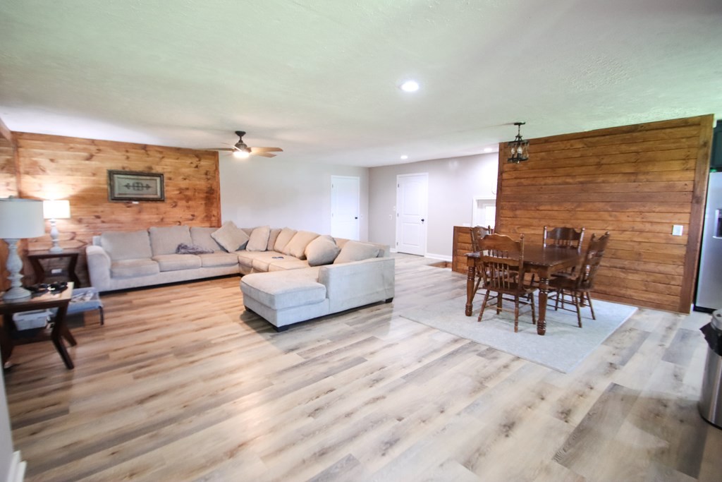 131 Collingwood Road Walling TN 38587