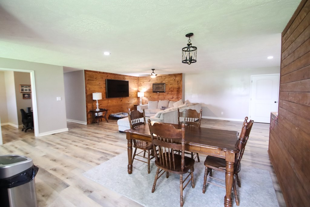 131 Collingwood Road Walling TN 38587