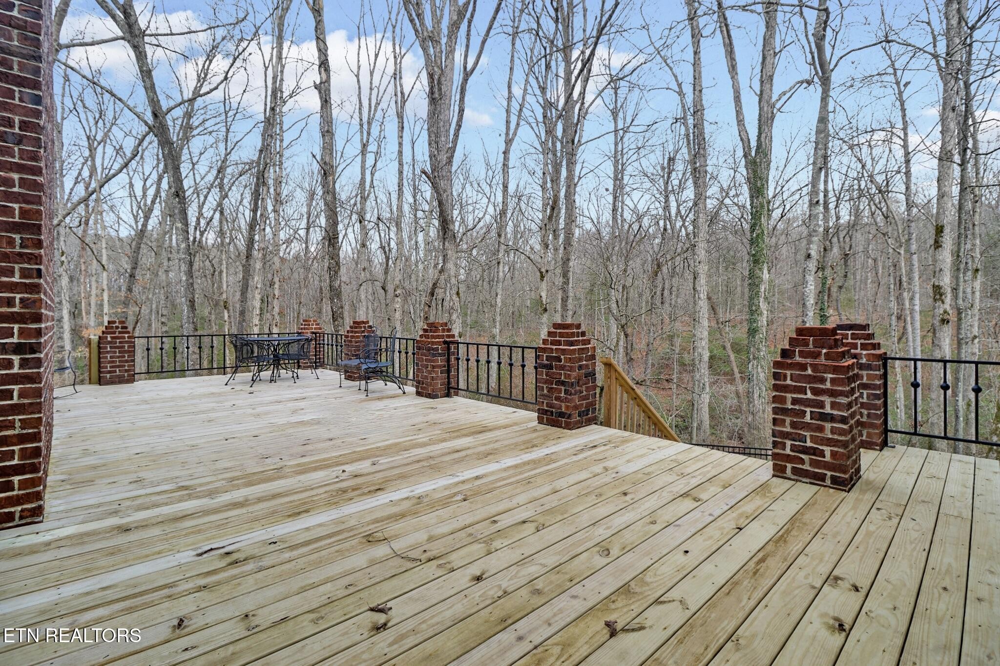 218 Channing Lane Crossville TN 38555
