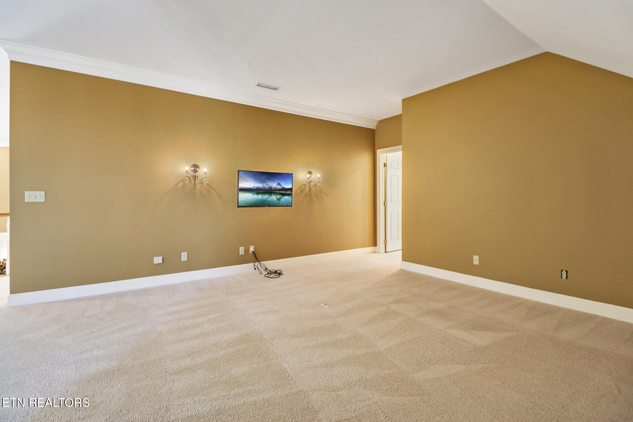 218 Channing Lane Crossville TN 38555