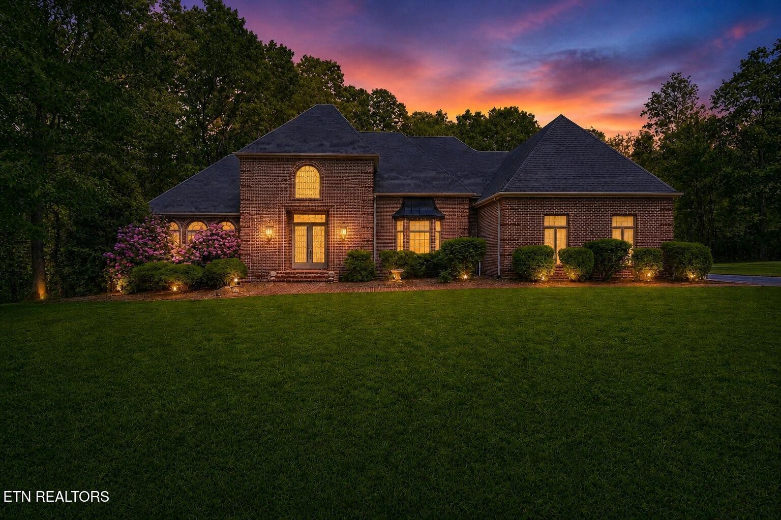 218 Channing Lane Crossville TN 38555