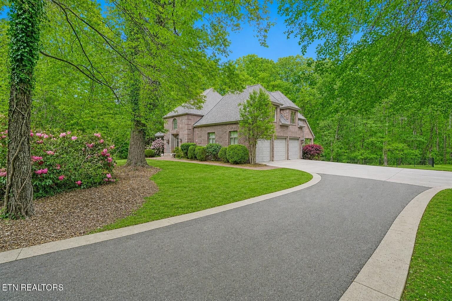 218 Channing Lane Crossville TN 38555